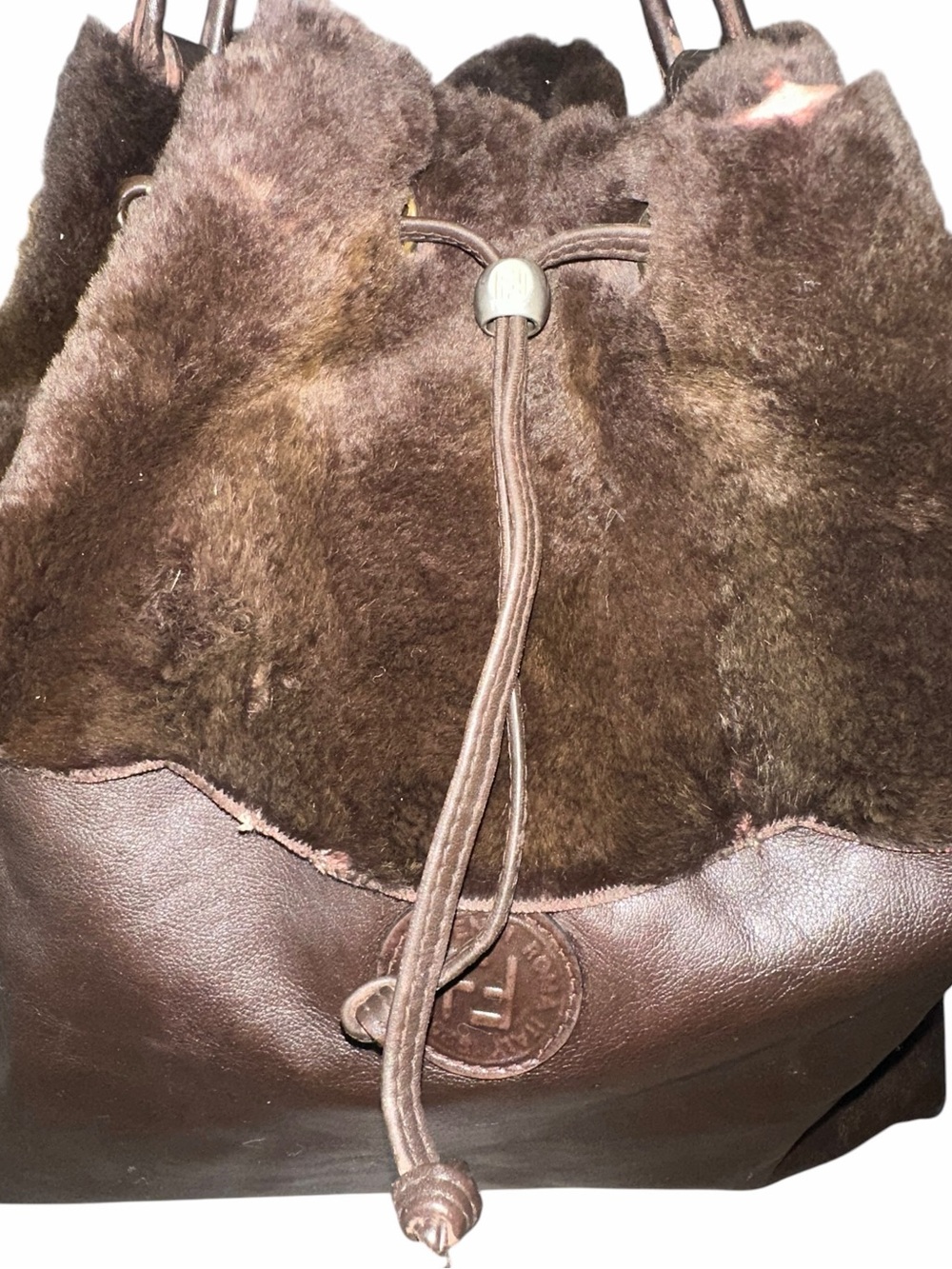 Authentic Vintage Fendi bucket bag- FREE COA - Picture 6 of 11